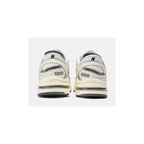 New Balance 1000