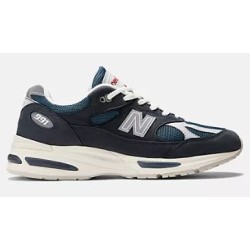 New Balance Made in UK 991v2