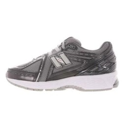New Balance 1906R