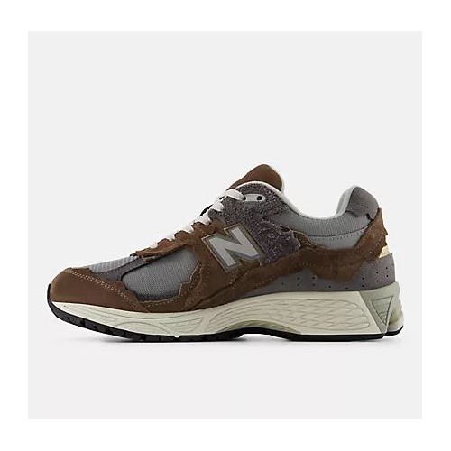 New Balance 2002D