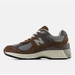 New Balance 2002D