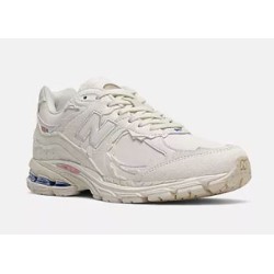 New Balance 2002R Protection Pack