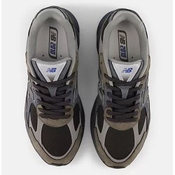 New Balance 2010
