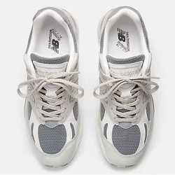 New Balance Made in UK 991v2 