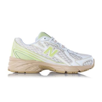 New Balance 740