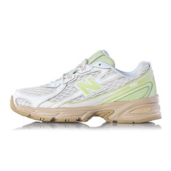 New Balance 740