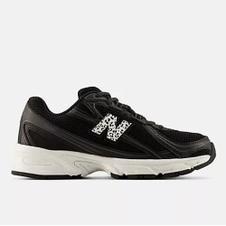 New Balance 740 