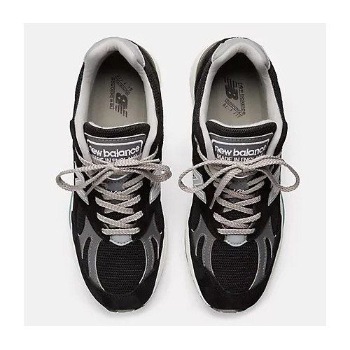 New Balance Made in UK 991v2