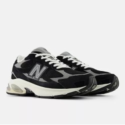 New Balance 2010